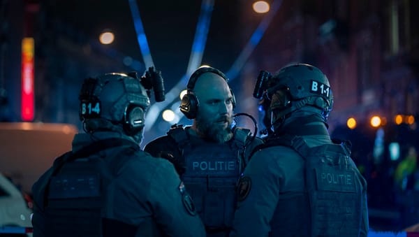 iHostage — Bobby Boermans [Review]